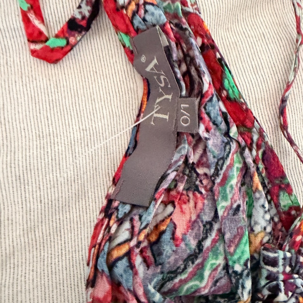 Colorful Geometric Patterned Dress - Picture 3 of 4
